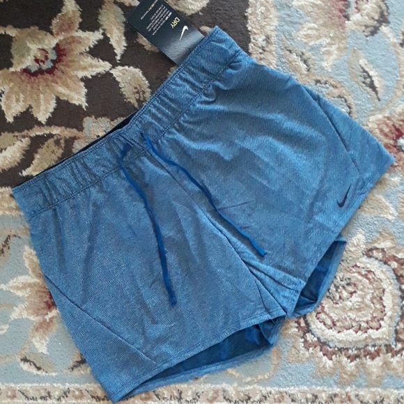 3x*Host Pick*Nike dri-fit ladies shorts - Picture 4 of 16
